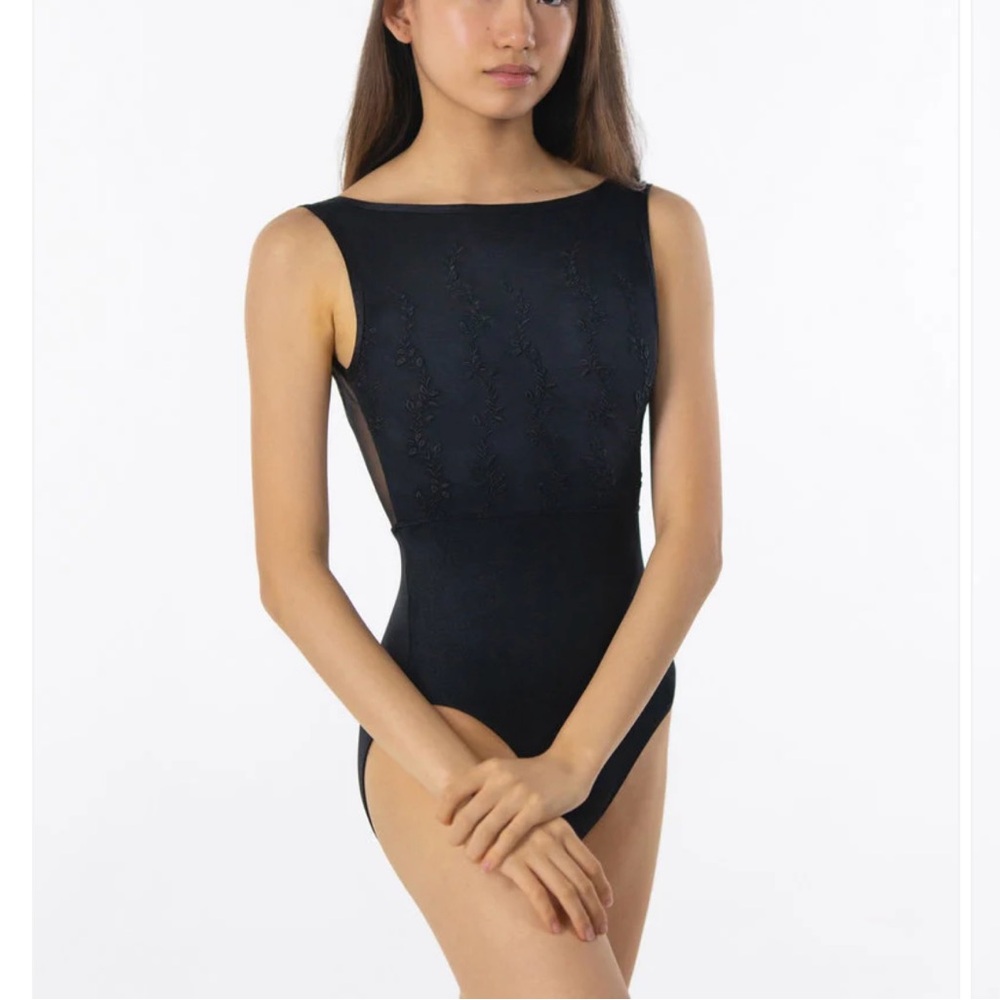 Ballet leotard black adult large Suffolk NWT